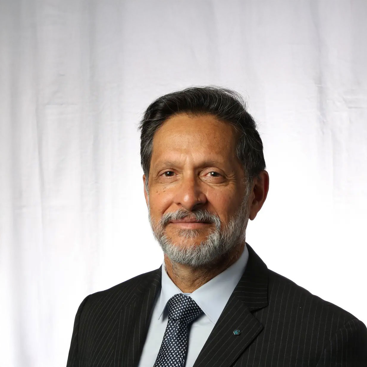 This is the profile picture of the speaker